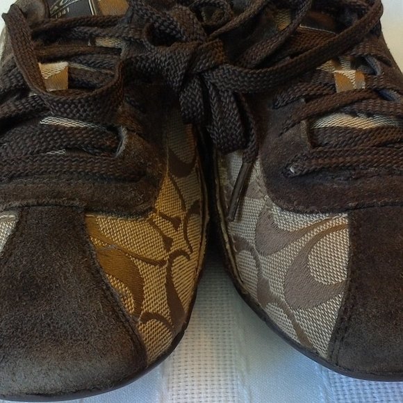 Coach size 6M Hilary running shoes - Picture 4 of 6